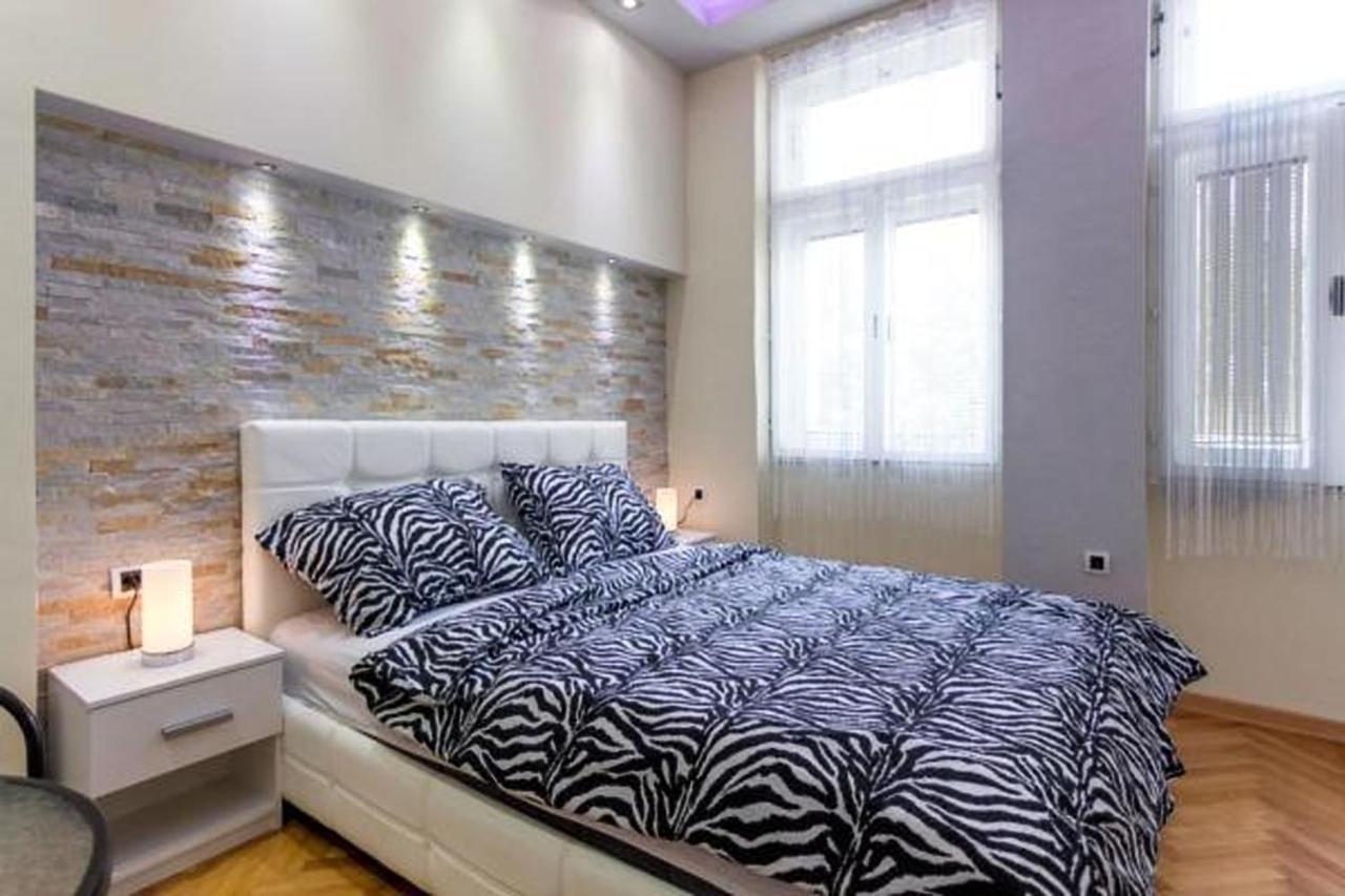 Apartment Royal Beograd Bagian luar foto